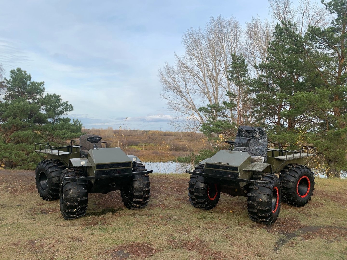 Вездеход с переломным узлом