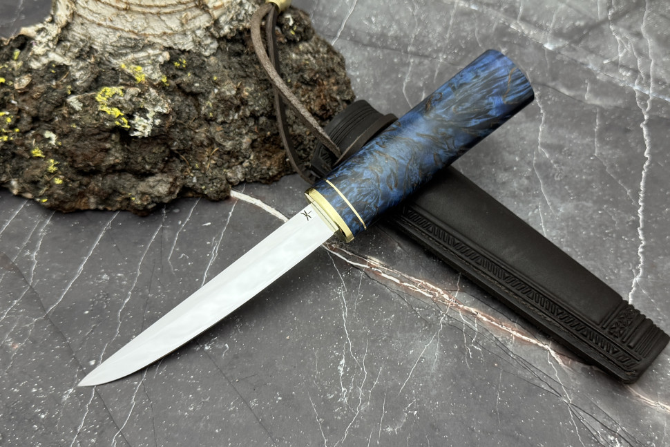 Нож Сындыыс средний 130 (VG-10, стабилизированная карельская береза синяя, латунь)
