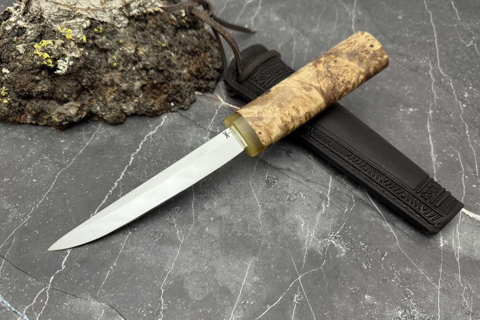 Нож Сындыыс средний 130 (D2, стабилизированный кап якутской березы, рог чубуку)