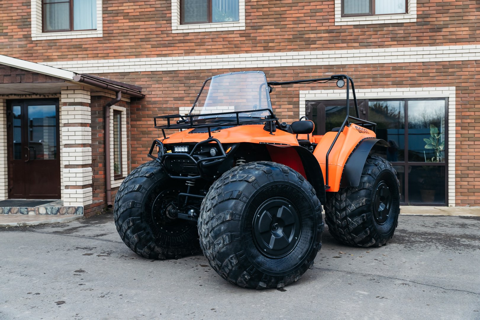 ДОЗЕР, квадроцикл-вездеход