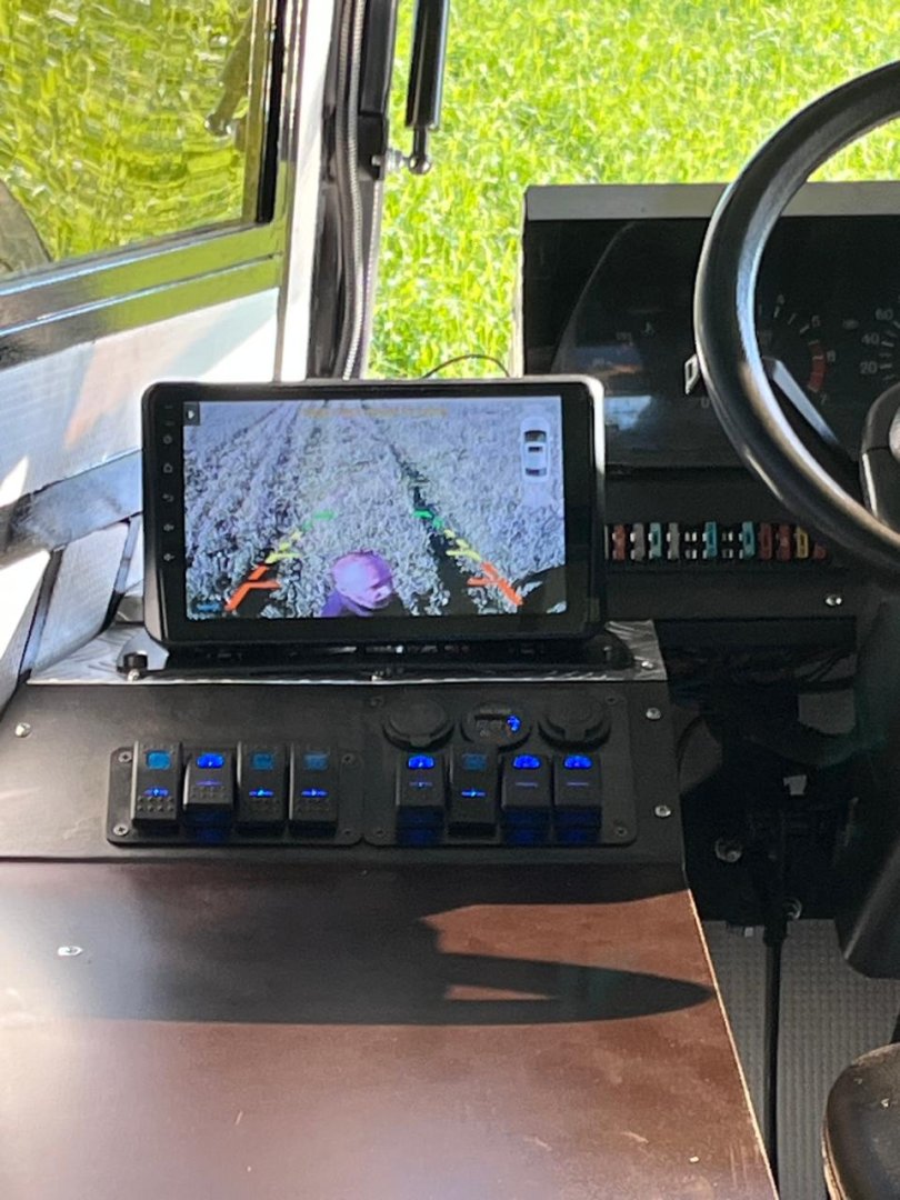 Полноповоротный Вездеход-Болотоход