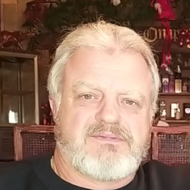 Виктор Чайка